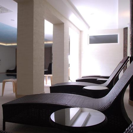 Hotel Karpatsky Dvor Lozorno Dış mekan fotoğraf